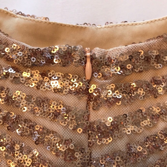 Rose gold body con dress - Picture 4 of 5